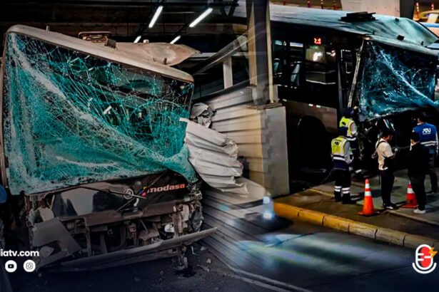 Bus del metropolitano sufre accidente en Vía Expresa