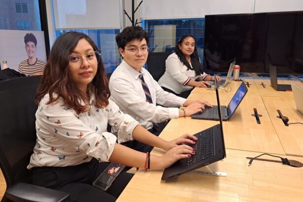 • La Fundación Forge otorgará las becas mediante el programa “Tu Futuro”, dirigido a jóvenes de Lima y Callao que buscan acceder a su primer empleo formal.