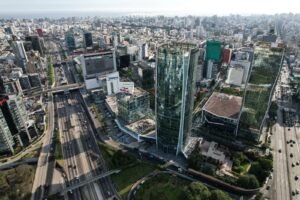 El informe también destacó que el desempeño de la recaudación peruana fue sostenido durante todo el 2025.